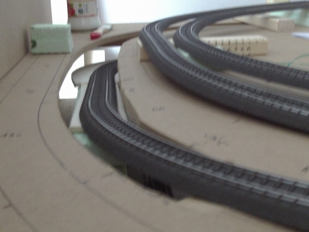 Bild "Hobbies:2015_obere_Ebene_Abfahrt_untere_Ebene.JPG"