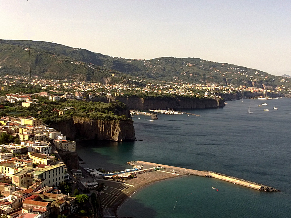 Bild "Reisen:2015_09_Italien_und_Sizilien__Sorrent__1000_750.JPG"